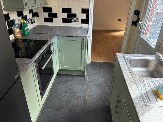 Property photo 3 of 9