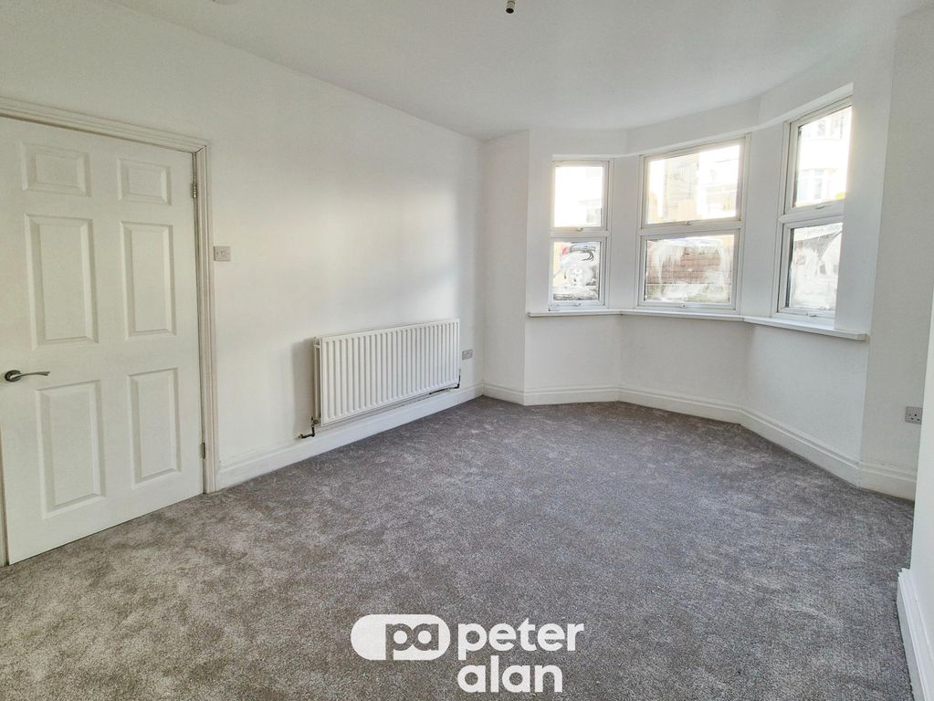 Property photo 2 of 15 Image