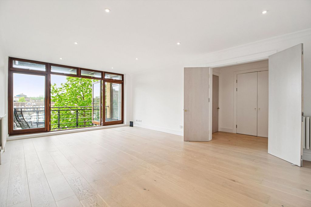 Property photo 1 of 15 Image