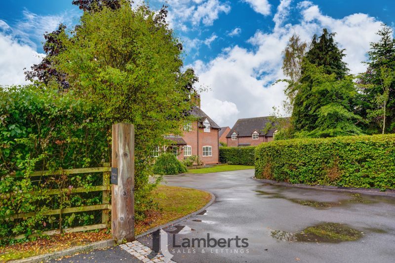 Property photo 2 of 42 Frontage