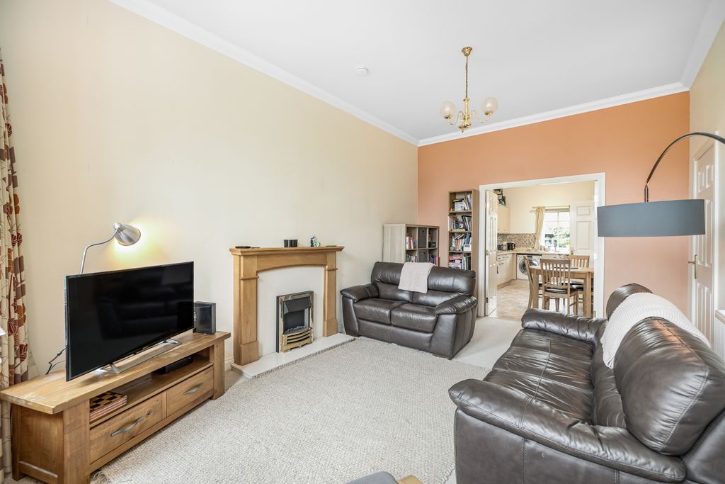Property photo 3 of 17 Property Image 3