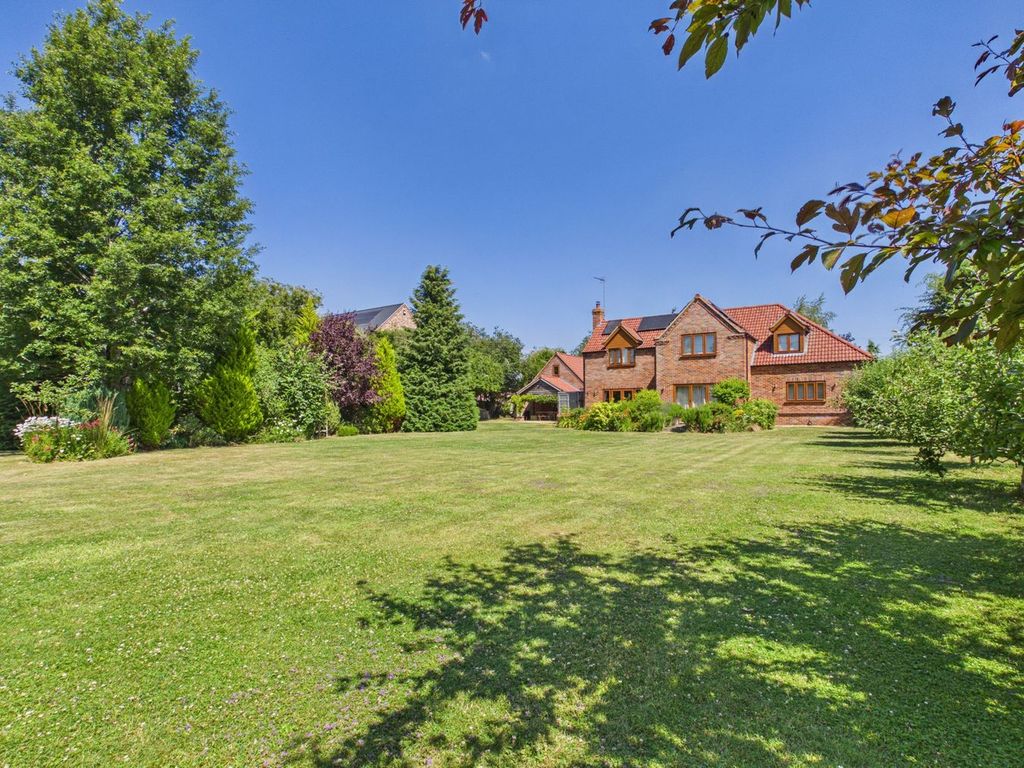 Property photo 1 of 23