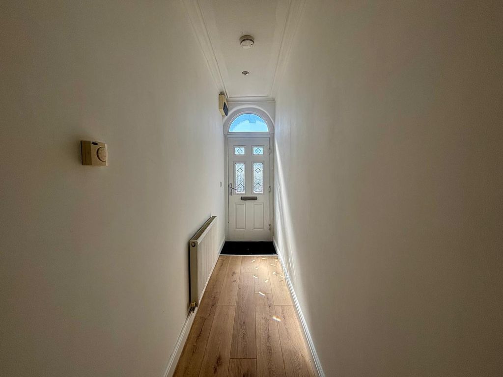 Property photo 2 of 13 Gallery