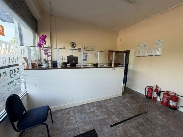 Property photo 2 of 6