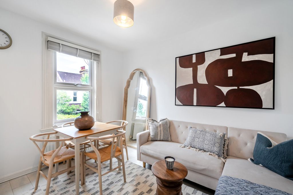 Property photo 3 of 12 1-6A513212B35d0-4...