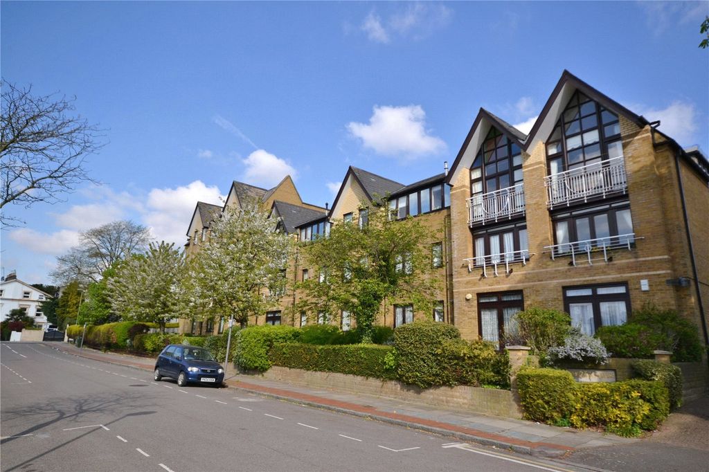 Property photo 1 of 18 Picture No. 08