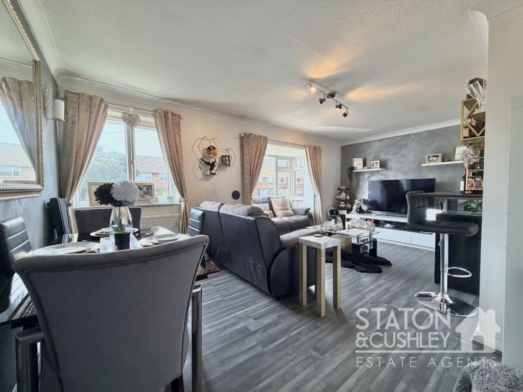 Property photo 3 of 23