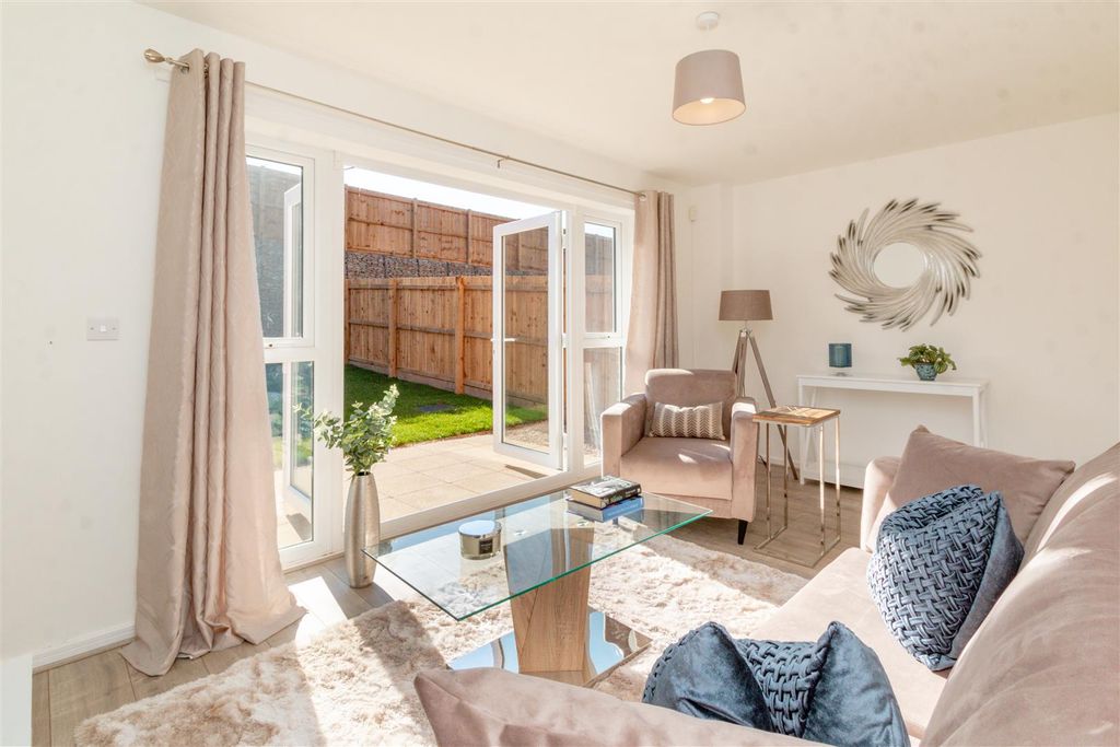 Property photo 2 of 8 Weaver Style C (10).Jpg