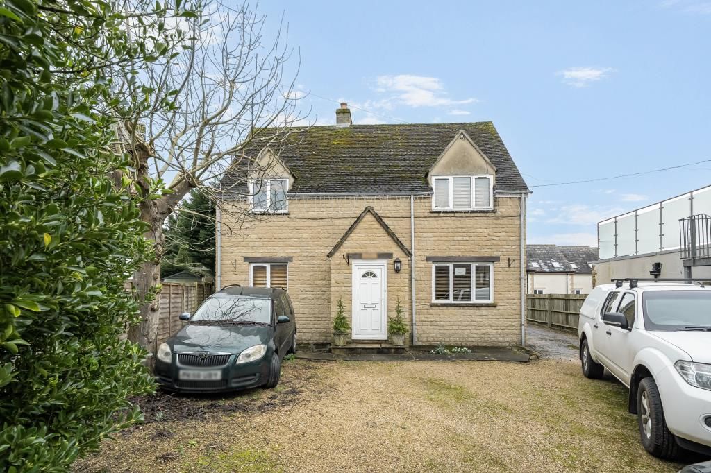 Property photo 2 of 21 External View