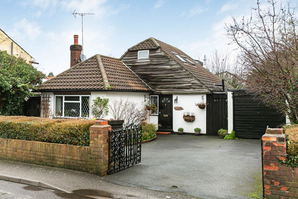 Property photo 1 of 27 Exterior