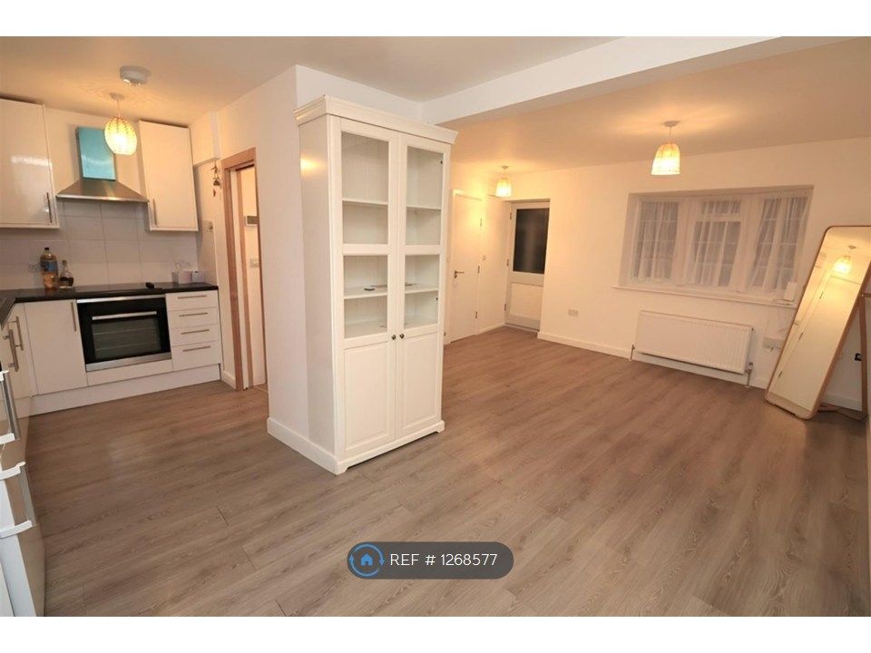 Property photo 1 of 2 Open Plan Kitchen