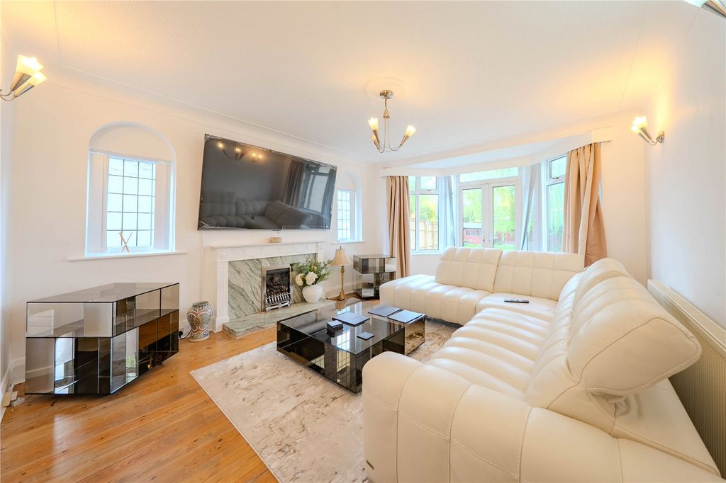 Property photo 2 of 13 Picture No. 08