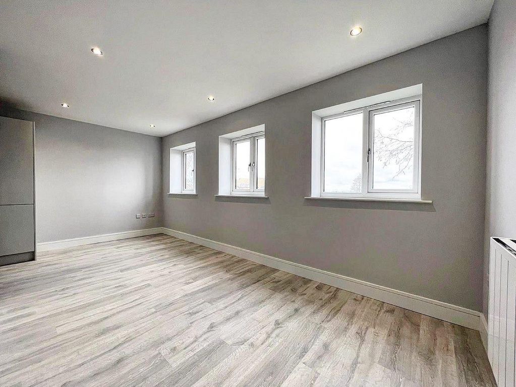 Property photo 2 of 7 5C949Cb8-B77C-4616-84Ed-352Cfc515D5E.Jpg