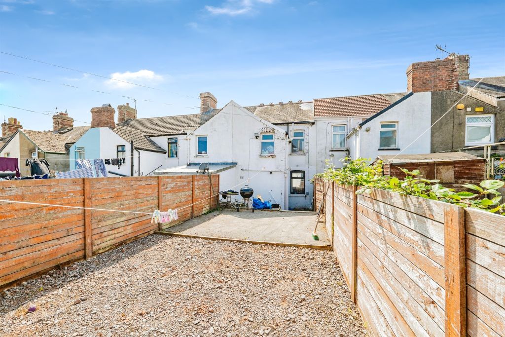 Property photo 3 of 15