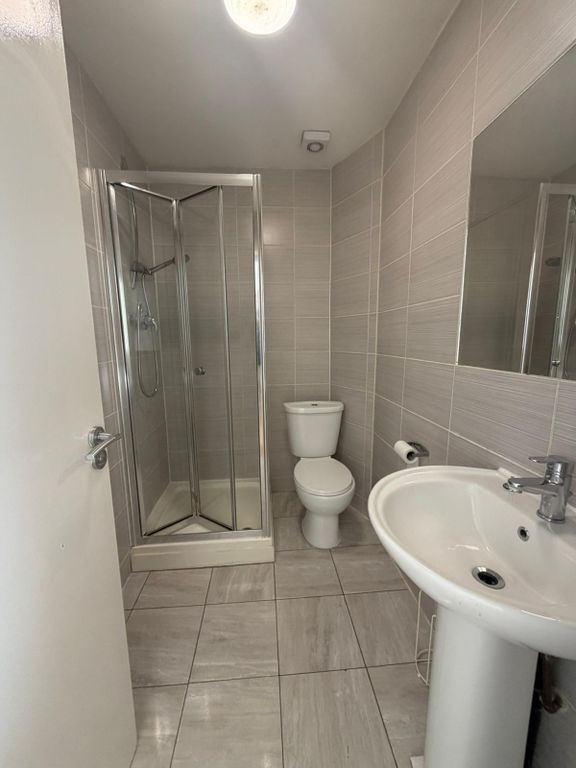Property photo 3 of 3