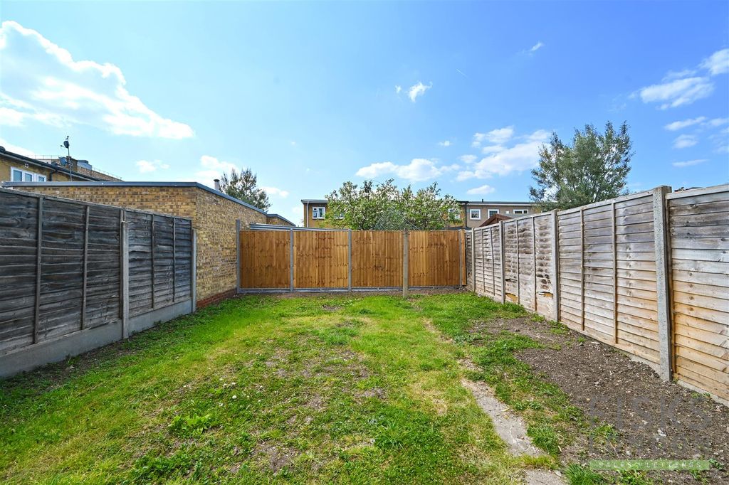 Property photo 2 of 13 6-Duckett-Street (5).Jpg