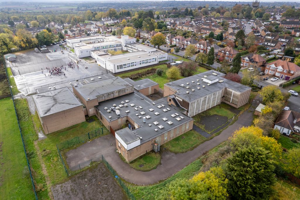 Property photo 3 of 4 Photo 3