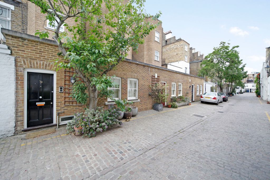 Property photo 3 of 15 11