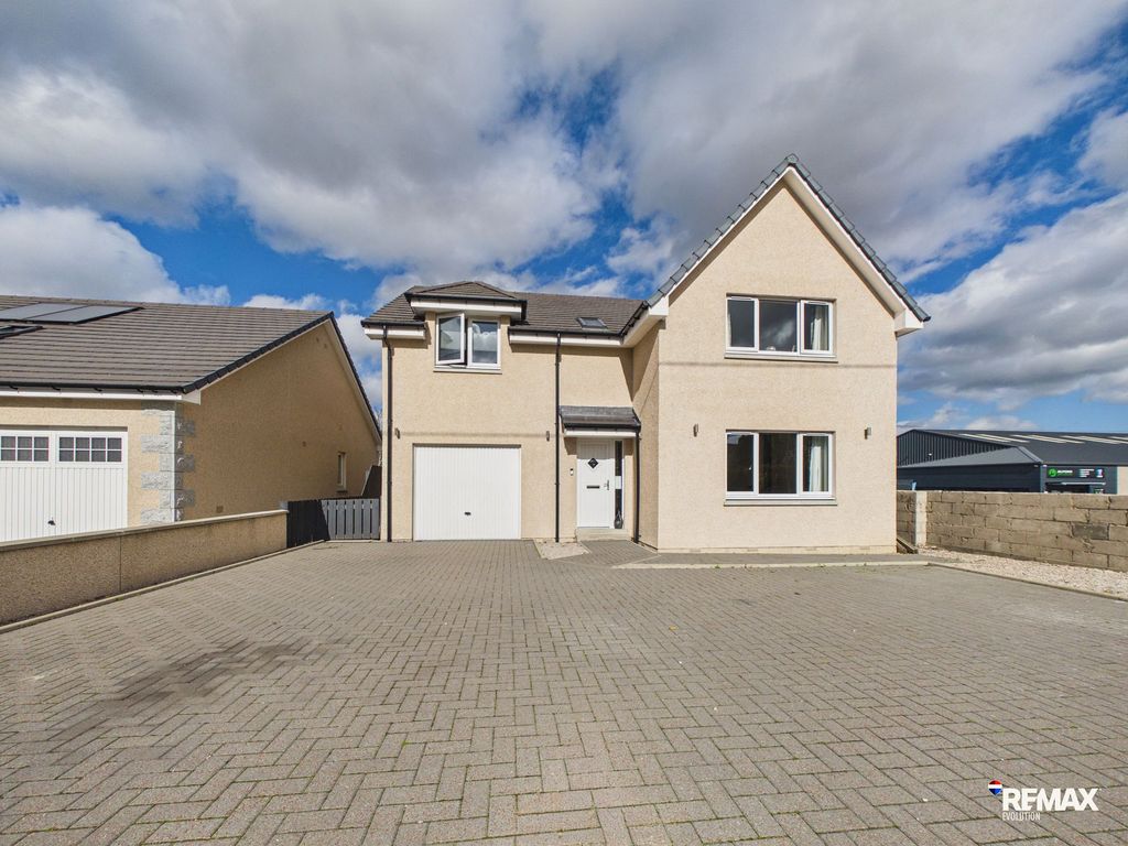Property photo 1 of 48