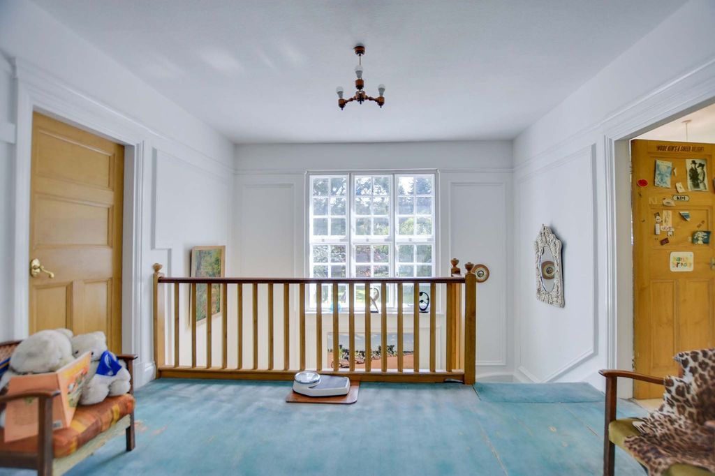 Additional image 24 of 5 bed detached house for saleBarrington Road, Stoneygate, Leicester LE2