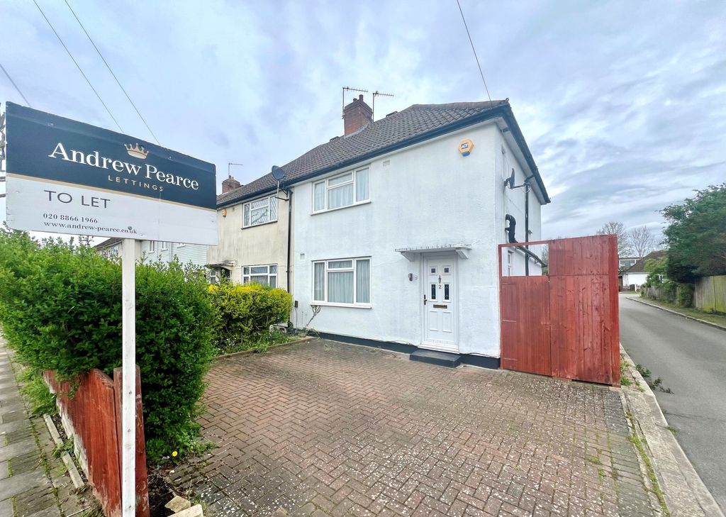 Property photo 1 of 11 Kings