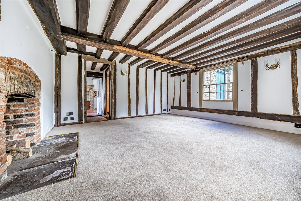 Property photo 3 of 23 Picture No. 16