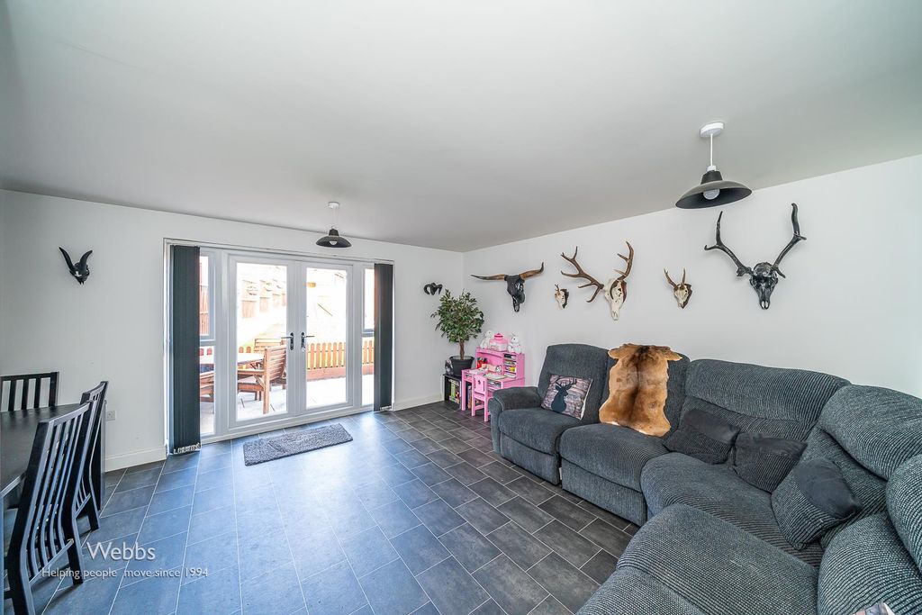 Property photo 2 of 25 Â© Webbs Estate Agents Â© (1 Of 34).Jpg