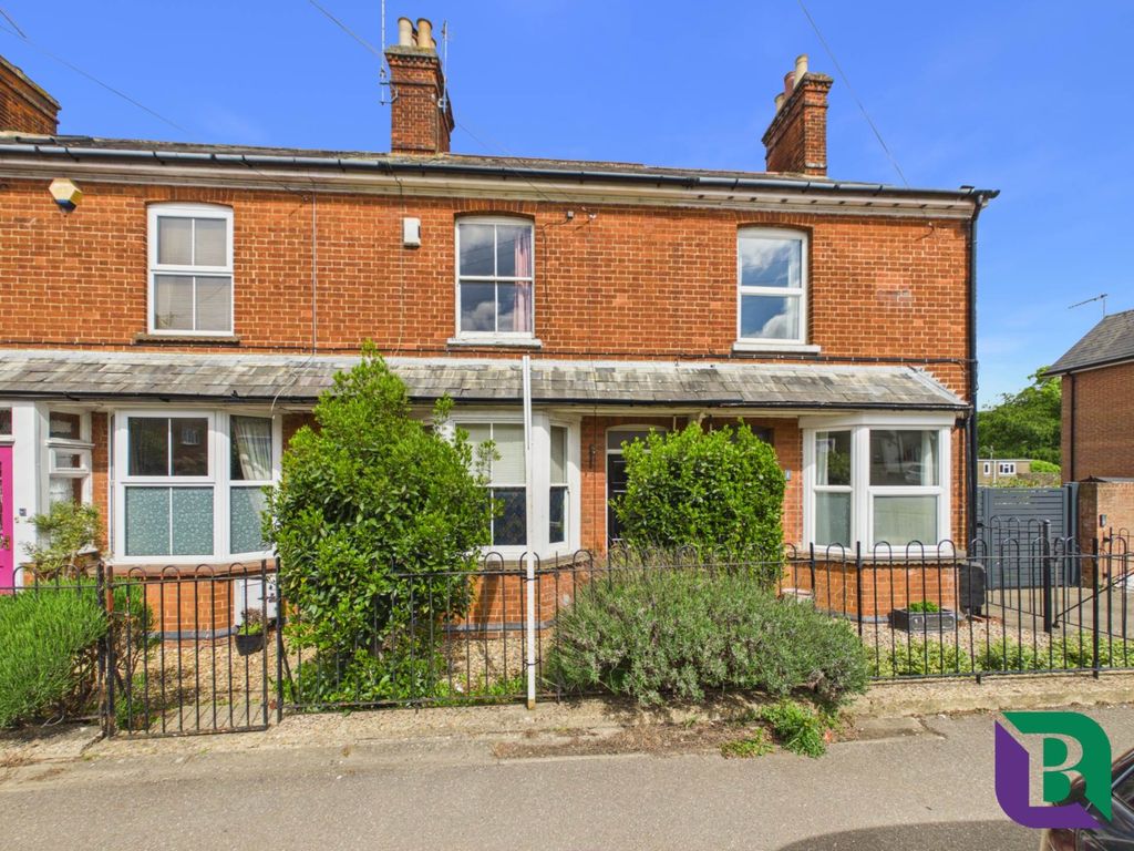 Property photo 1 of 8
