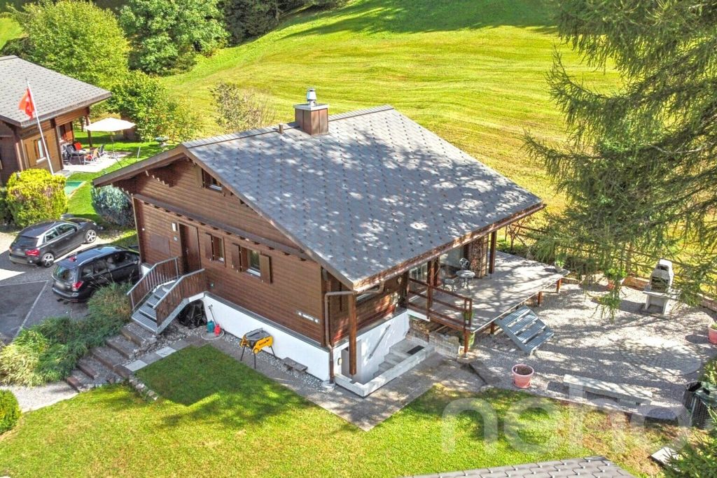 Property photo 2 of 12