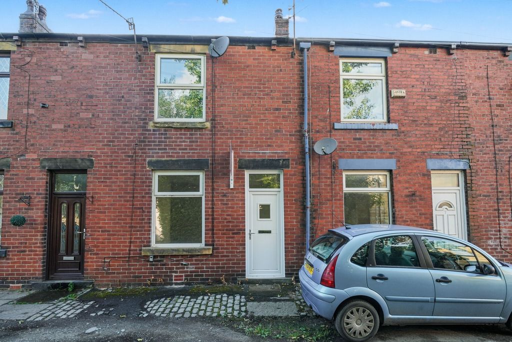 Property photo 1 of 10 Joseph Street - Exterior