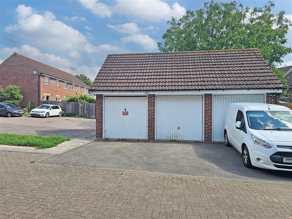 Property photo 1 of 2