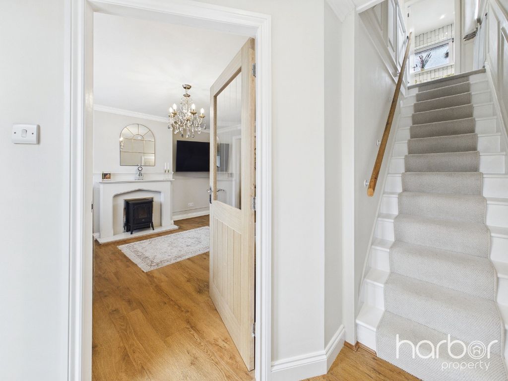 Property photo 3 of 27 5113554