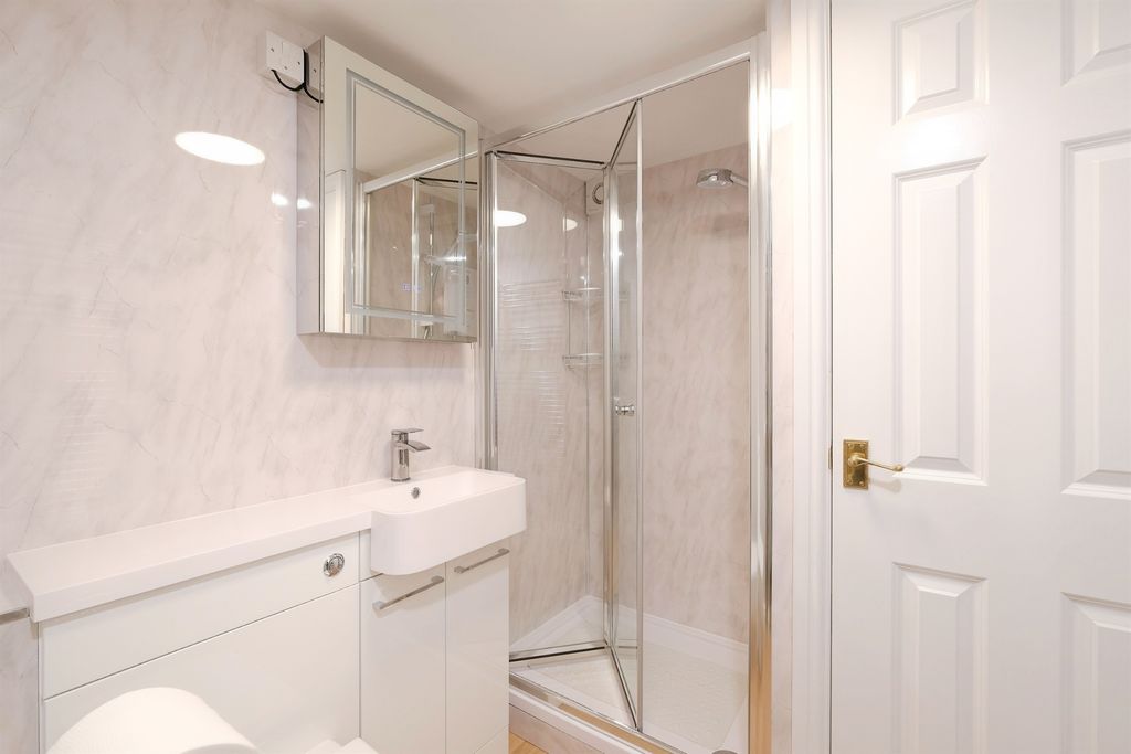 Additional image 6 of 2 bed flat for saleGlendower Street, Monmouth NP25