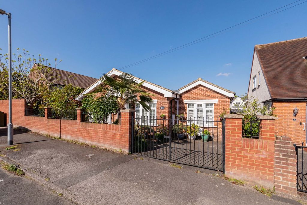 Property photo 1 of 16