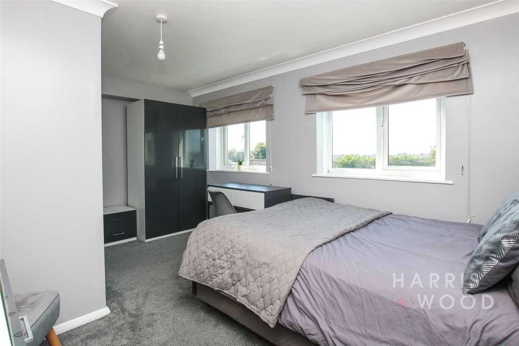 Property photo 2 of 9 Picture No. 03
