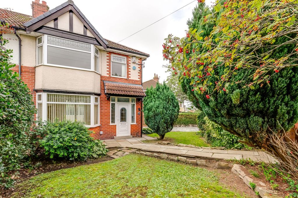 Property photo 1 of 18 Front