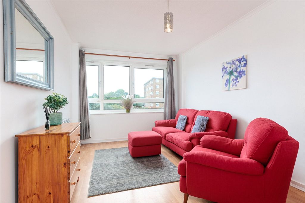 Property photo 1 of 7 Picture No. 04