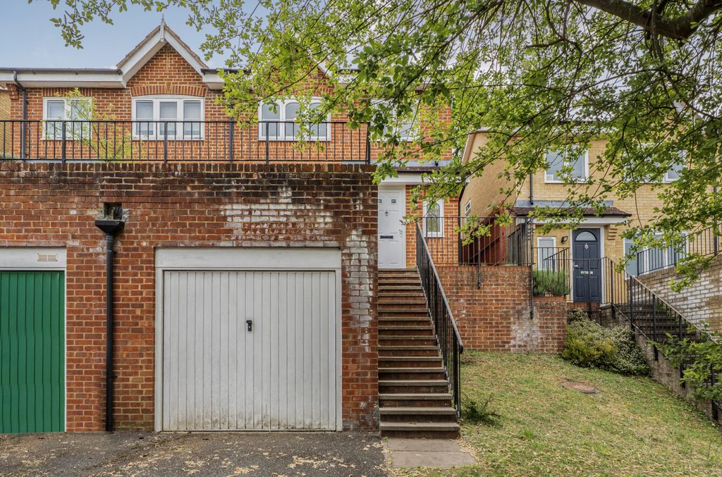Property photo 1 of 19 1456340-1-6A025c2...