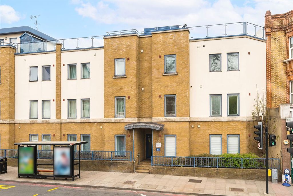 Property photo 1 of 7