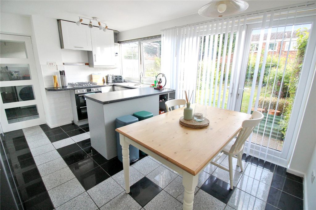 Property photo 3 of 15 Picture No. 05