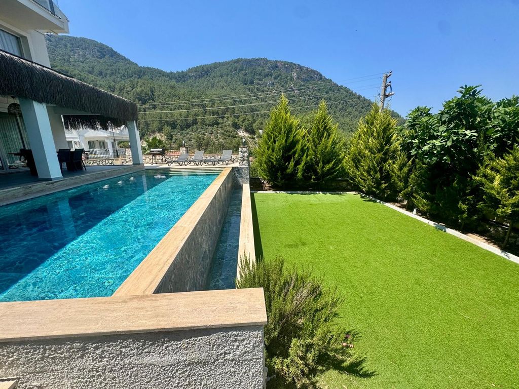 Property photo 3 of 25 Upscale Detached Villa In Fethiye For Sale - Private Infinity Pool And Manicured Garden