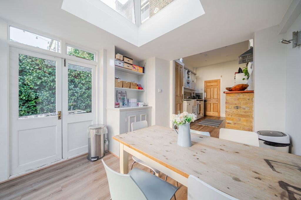 Property photo 2 of 19 1508013-5-6A7c4d2...