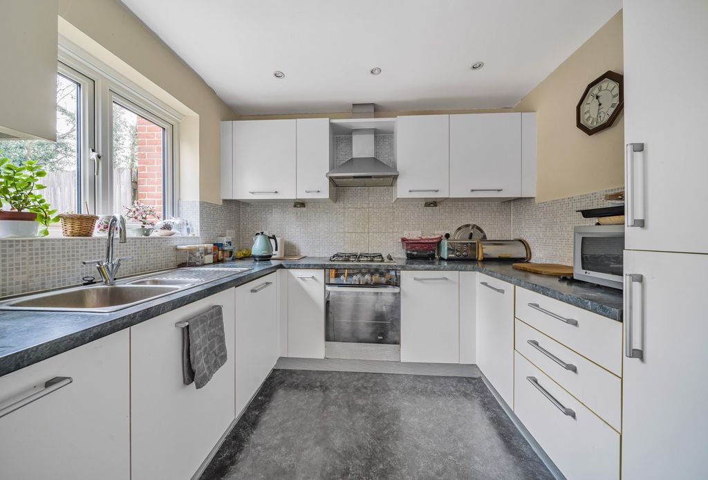 Property photo 2 of 14 954307 (16).Jpg