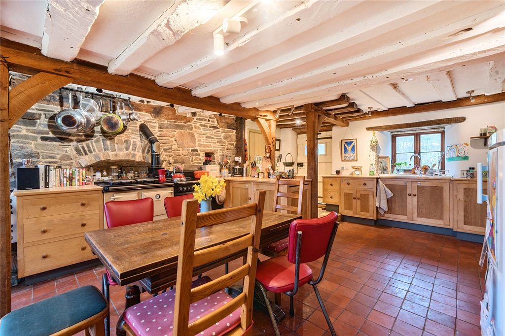 Property photo 3 of 38 Picture No. 03