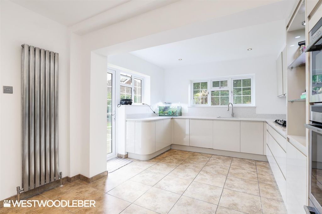 Property photo 3 of 24 Internal_2.Jpg