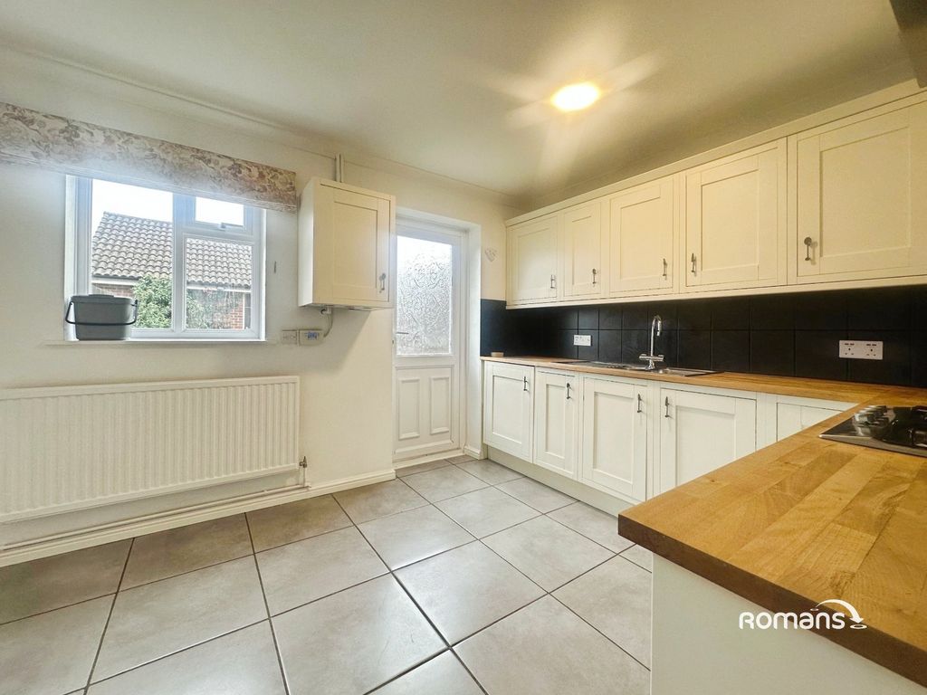 Property photo 3 of 12 Picture No. 56