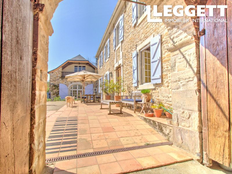 Property photo 3 of 10