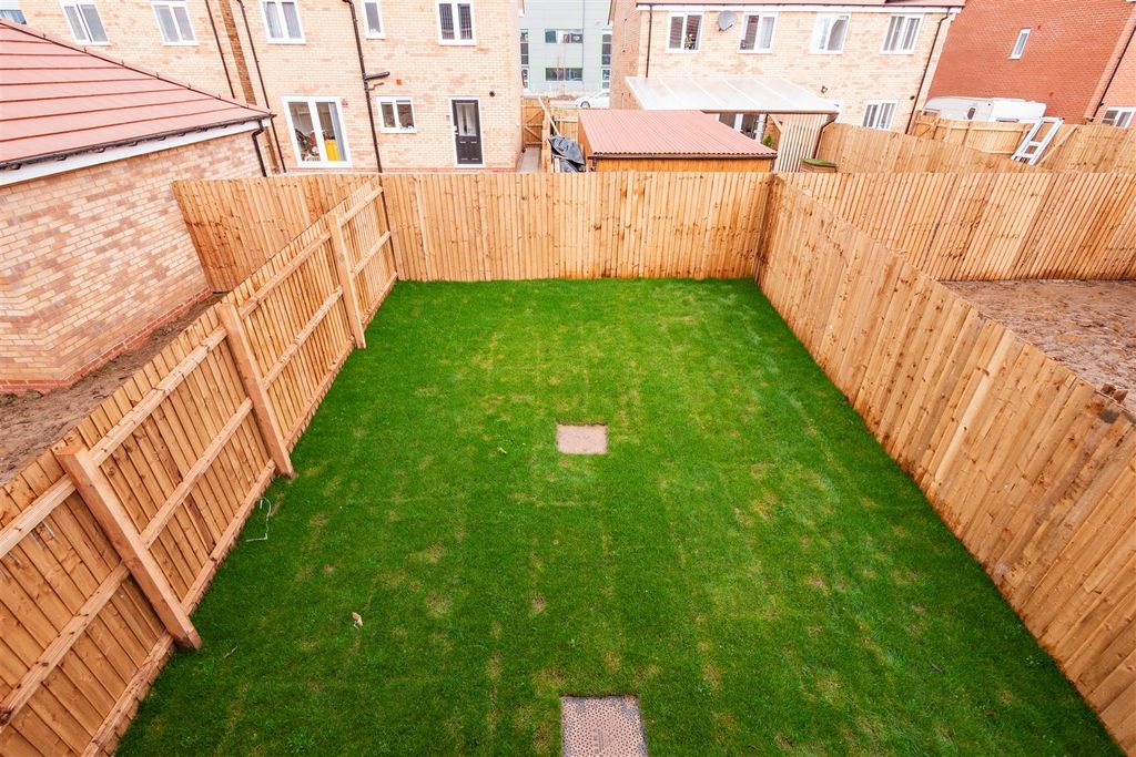 Property photo 3 of 18 P1600067.Jpg