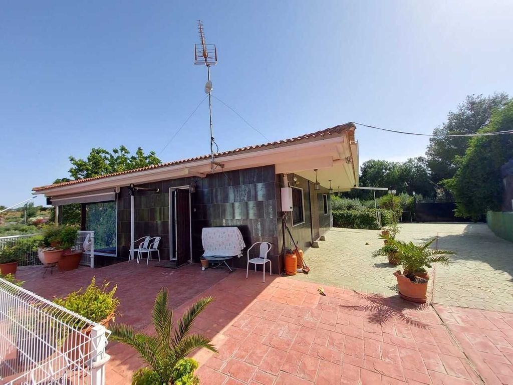 Property photo 1 of 46