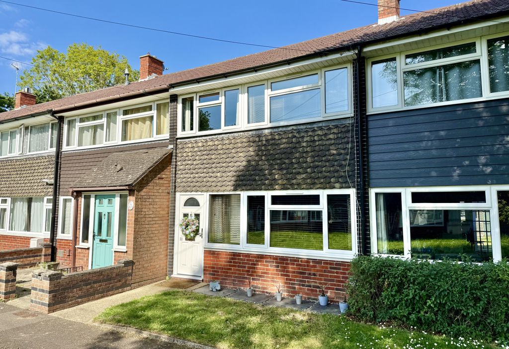 Property photo 2 of 16 111 Gorse